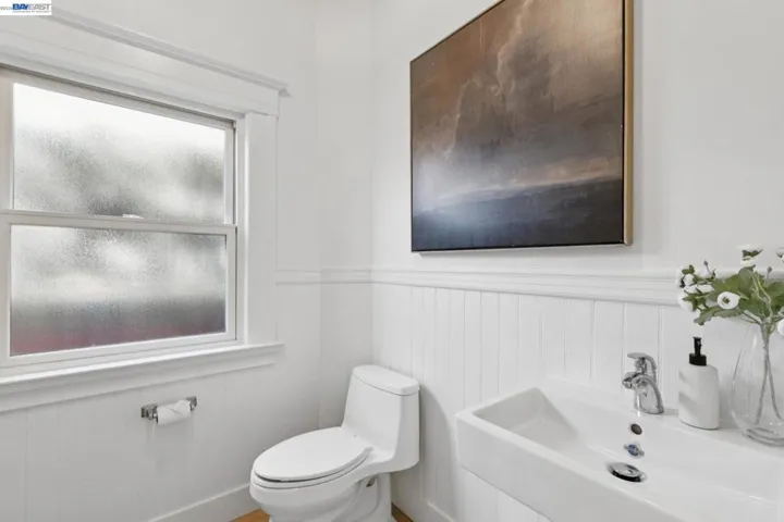 2607 Alcatraz Ave, Berkeley, California 94705