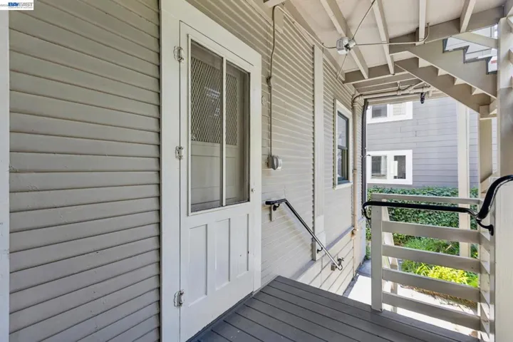 2607 Alcatraz Ave, Berkeley, California 94705