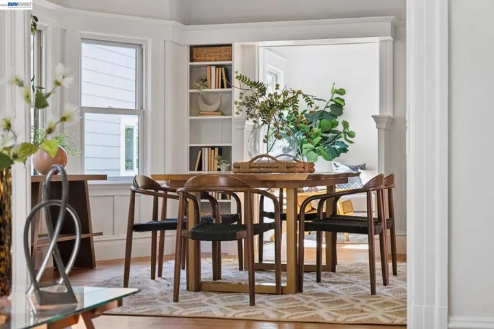 2607 Alcatraz Ave, Berkeley, California 94705