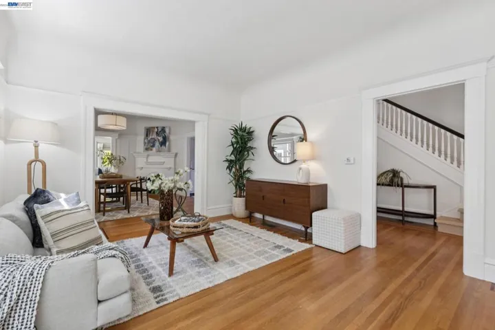 2607 Alcatraz Ave, Berkeley, California 94705
