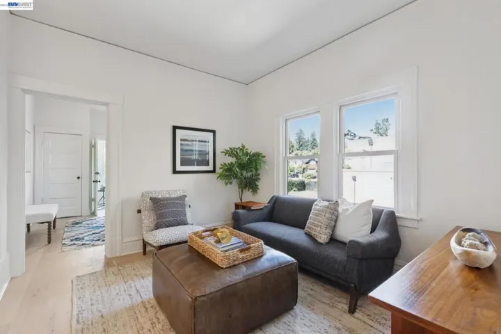 2607 Alcatraz Ave, Berkeley, California 94705