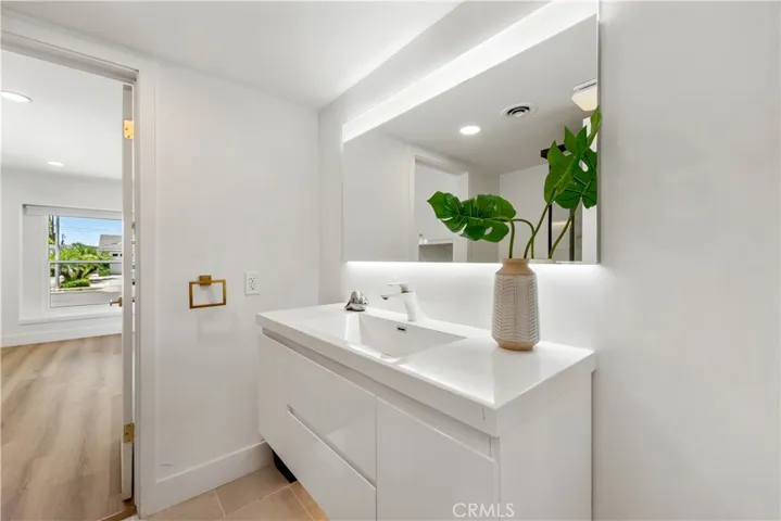 530 Stanford, Fullerton, California 92831