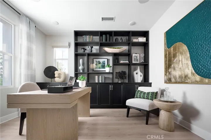  Photos shown are of the model home for this floor plan. Actual finishes, features, and landscaping may vary.