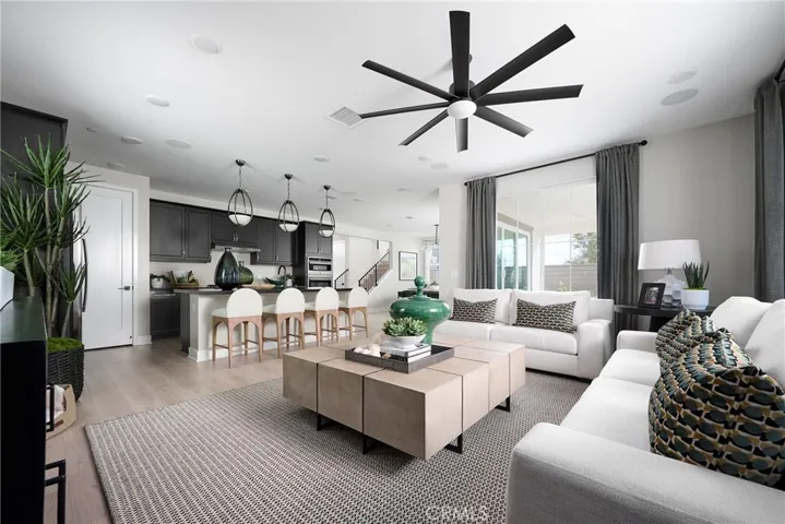  Photos shown are of the model home for this floor plan. Actual finishes, features, and landscaping may vary.