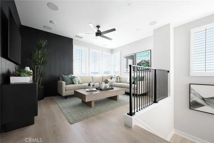  Photos shown are of the model home for this floor plan. Actual finishes, features, and landscaping may vary.