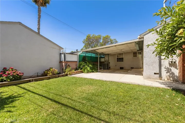 3940 Lees Avenue, Long Beach, California 90808