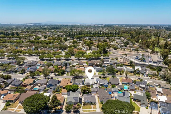 3940 Lees Avenue, Long Beach, California 90808