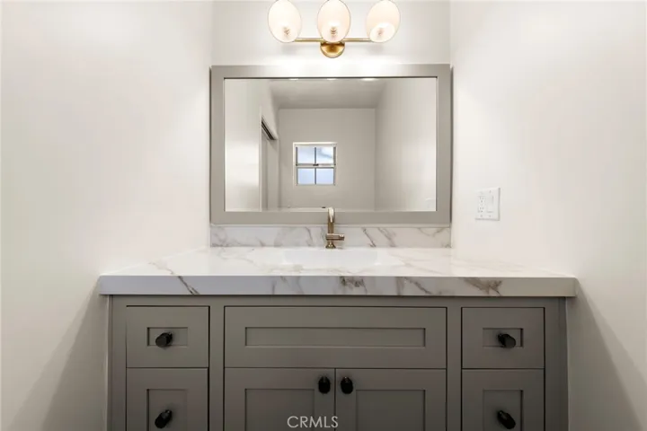 3940 Lees Avenue, Long Beach, California 90808