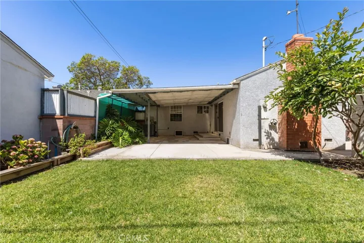 3940 Lees Avenue, Long Beach, California 90808