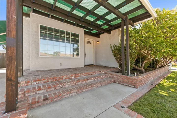 3940 Lees Avenue, Long Beach, California 90808