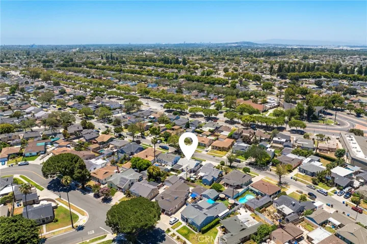 3940 Lees Avenue, Long Beach, California 90808