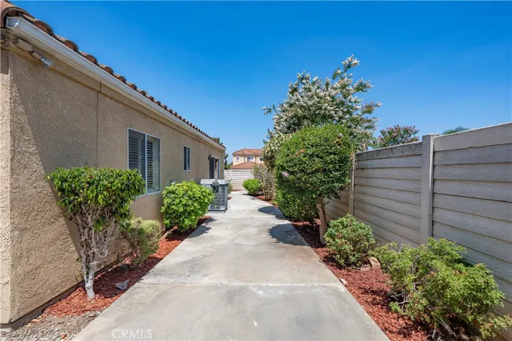 14611 Calle Palma Loma 14, Whittier, California 90604