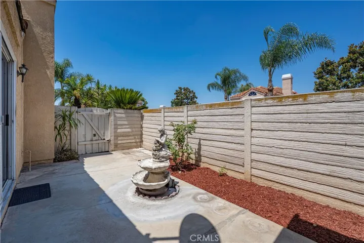 14611 Calle Palma Loma 14, Whittier, California 90604