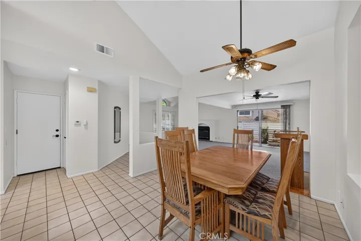 14611 Calle Palma Loma 14, Whittier, California 90604