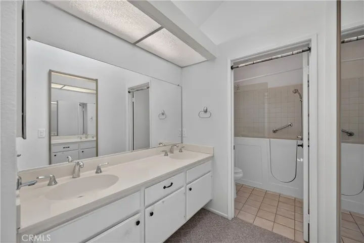 14611 Calle Palma Loma 14, Whittier, California 90604