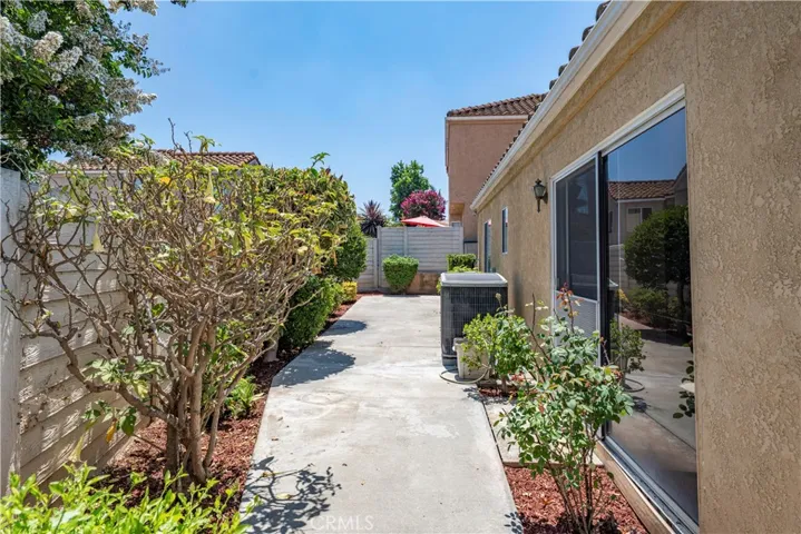 14611 Calle Palma Loma 14, Whittier, California 90604