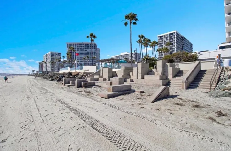 1810 Avenida Del Mundo 1101, Coronado, California 92118