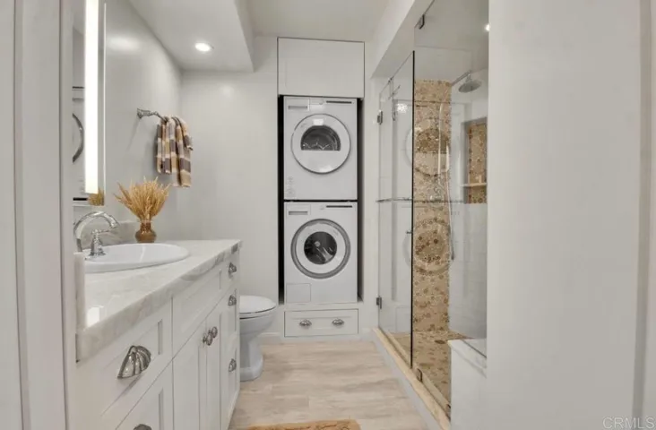 1810 Avenida Del Mundo 1101, Coronado, California 92118