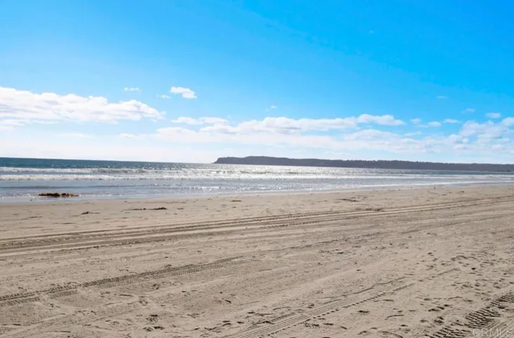 1810 Avenida Del Mundo 1101, Coronado, California 92118
