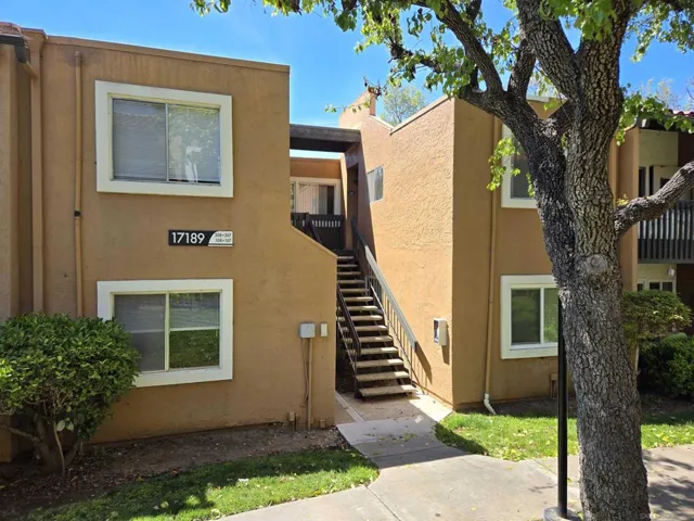 17189 17189 W. Bernardo Dr. 208, San Diego, California 92127