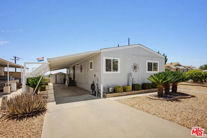1536 S State Street 159, Hemet, California 92543