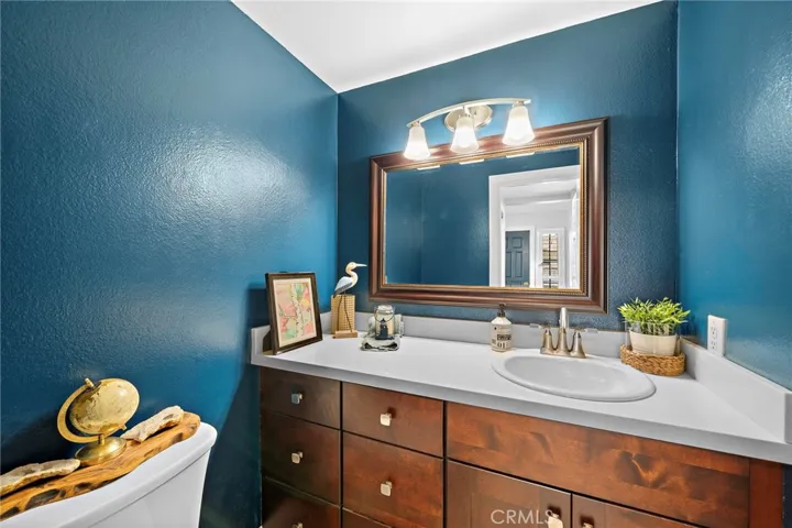 Downstairs half bathroom
