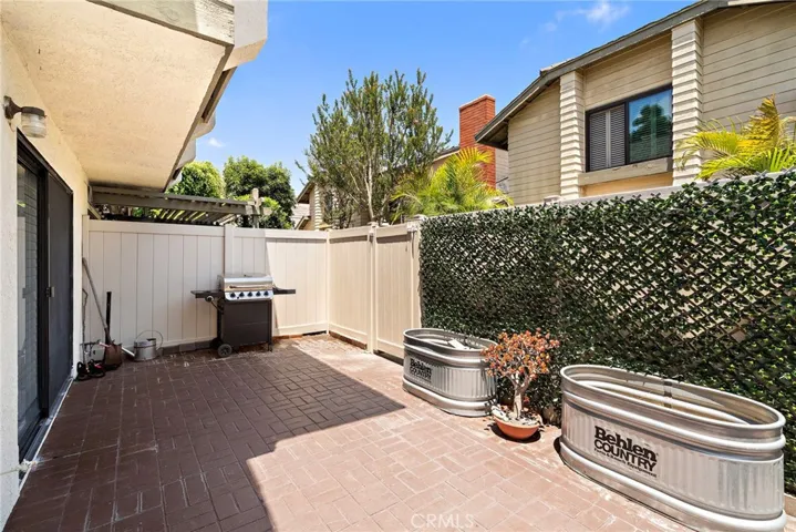 18134 Rustic Court, Fountain Valley, California 92708