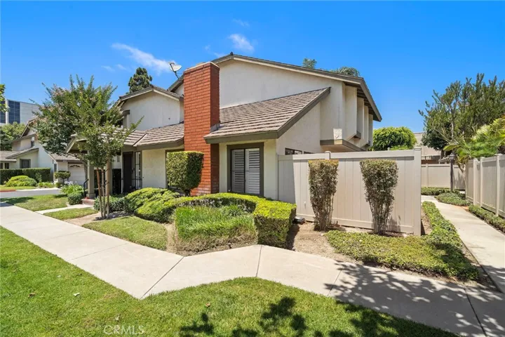 18134 Rustic Court, Fountain Valley, California 92708