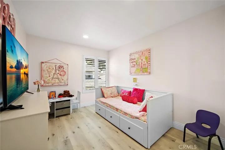 Bedroom 2 mirrored closet doors w/ recessed lighting