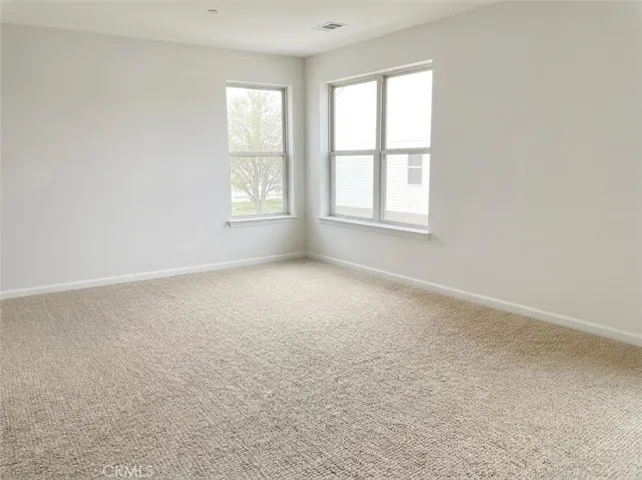 6061 La Costa, Fontana, California 92336