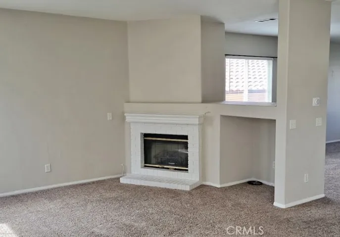 6061 La Costa, Fontana, California 92336