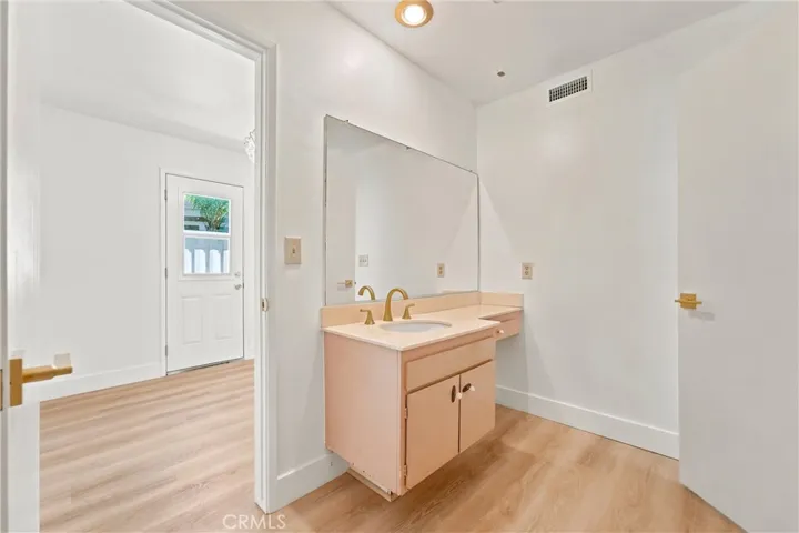 14752 Branbury, Tustin, California 92780