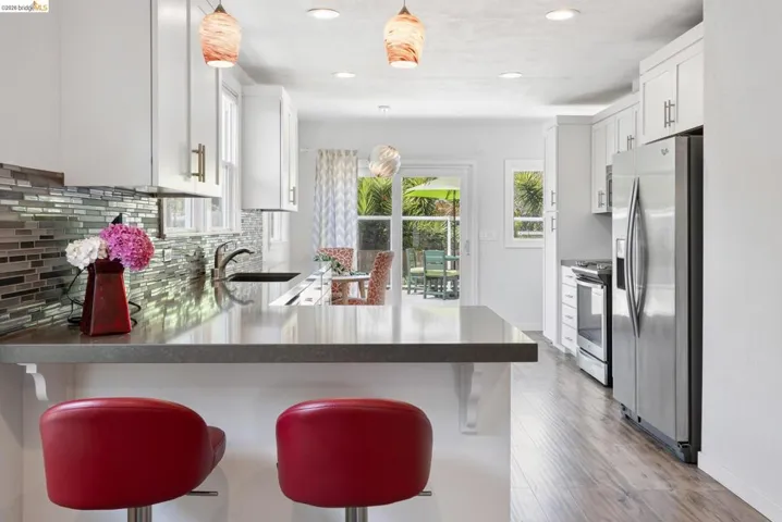 2214 Curtis St, Berkeley, California 94702