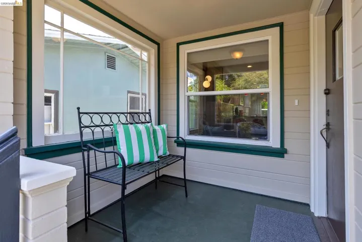 2214 Curtis St, Berkeley, California 94702