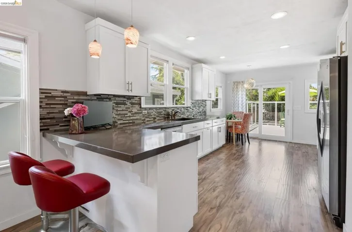 2214 Curtis St, Berkeley, California 94702
