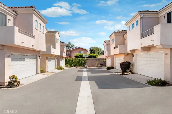 1232 Mission, Duarte, California 91010