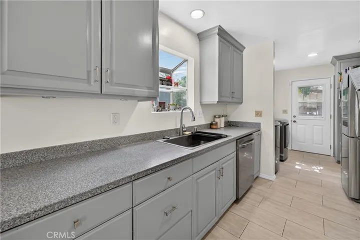 20734 Hawaiian, Lakewood, California 90715