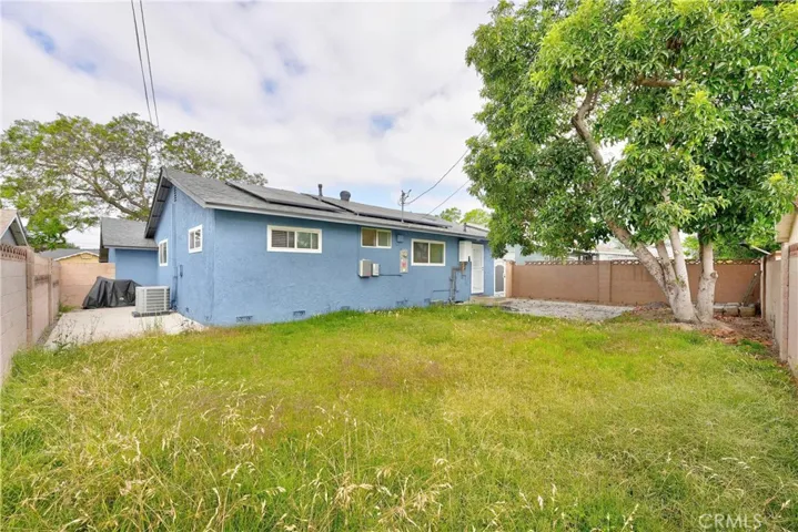 20734 Hawaiian, Lakewood, California 90715