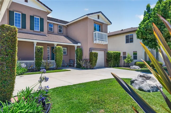 2332 Douglaston, Escondido, California 92026