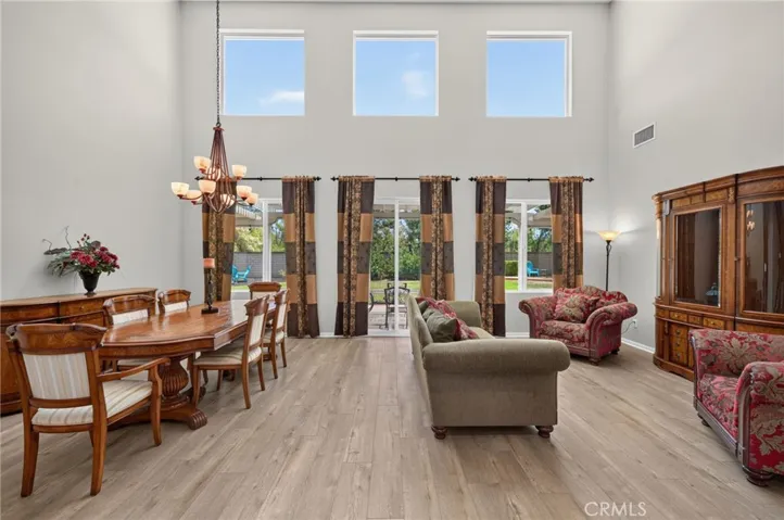 2332 Douglaston, Escondido, California 92026