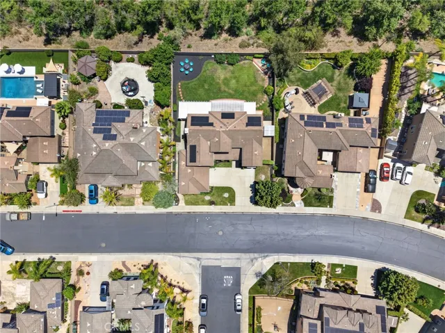 2332 Douglaston, Escondido, California 92026