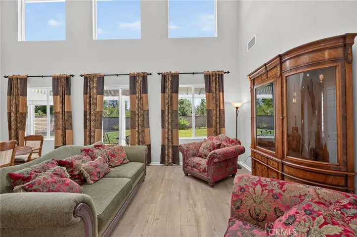 2332 Douglaston, Escondido, California 92026