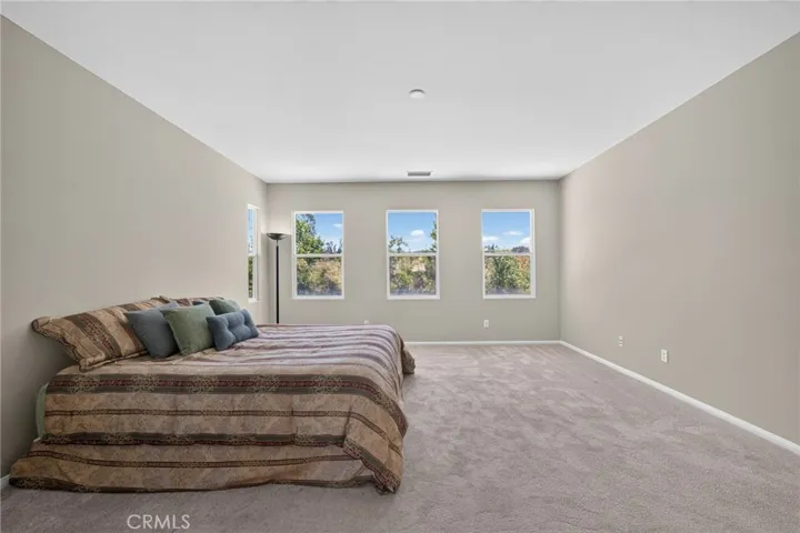 2332 Douglaston, Escondido, California 92026