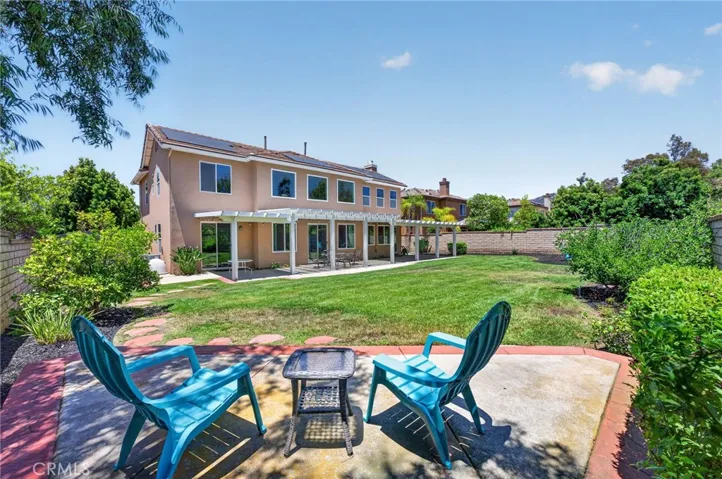 2332 Douglaston, Escondido, California 92026