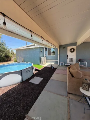 10623 4th, Hesperia, California 92345