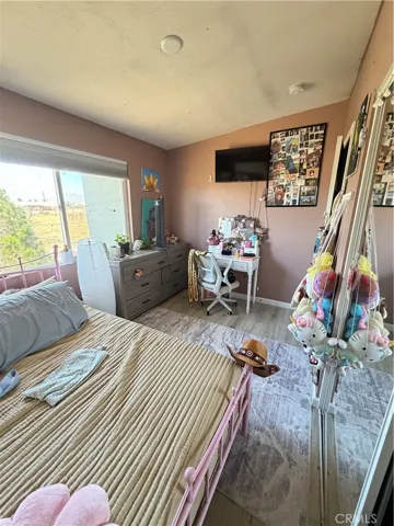 10623 4th, Hesperia, California 92345