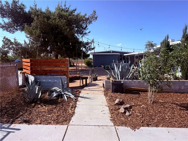 10623 4th, Hesperia, California 92345