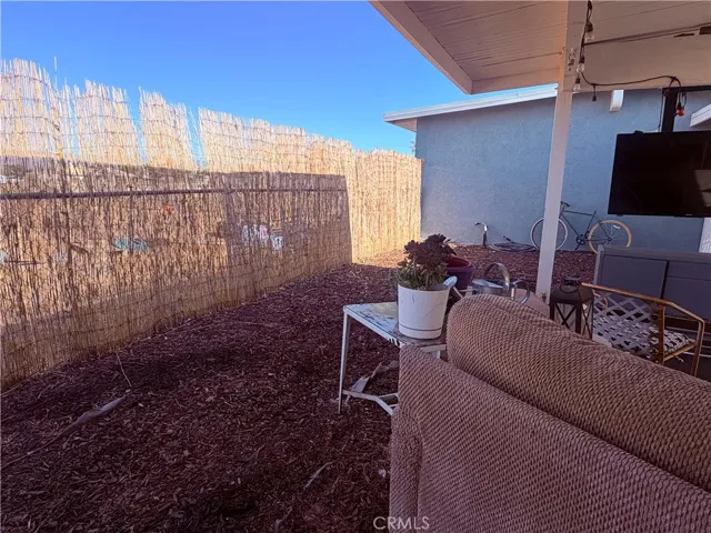 10623 4th, Hesperia, California 92345