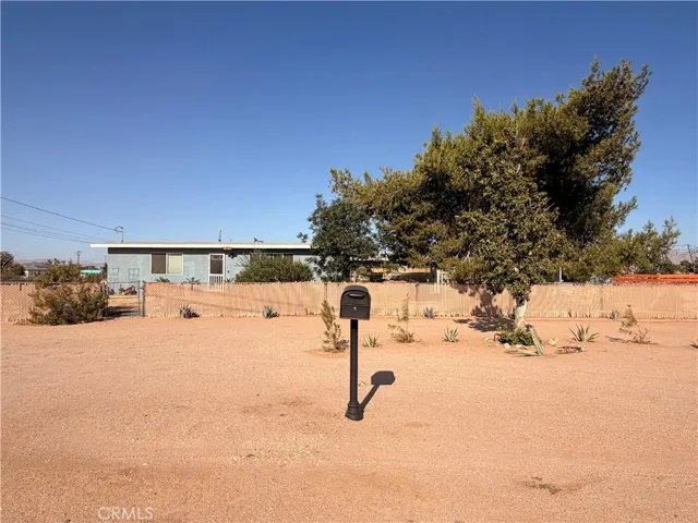 10623 4th, Hesperia, California 92345