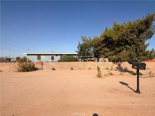 10623 4th, Hesperia, California 92345